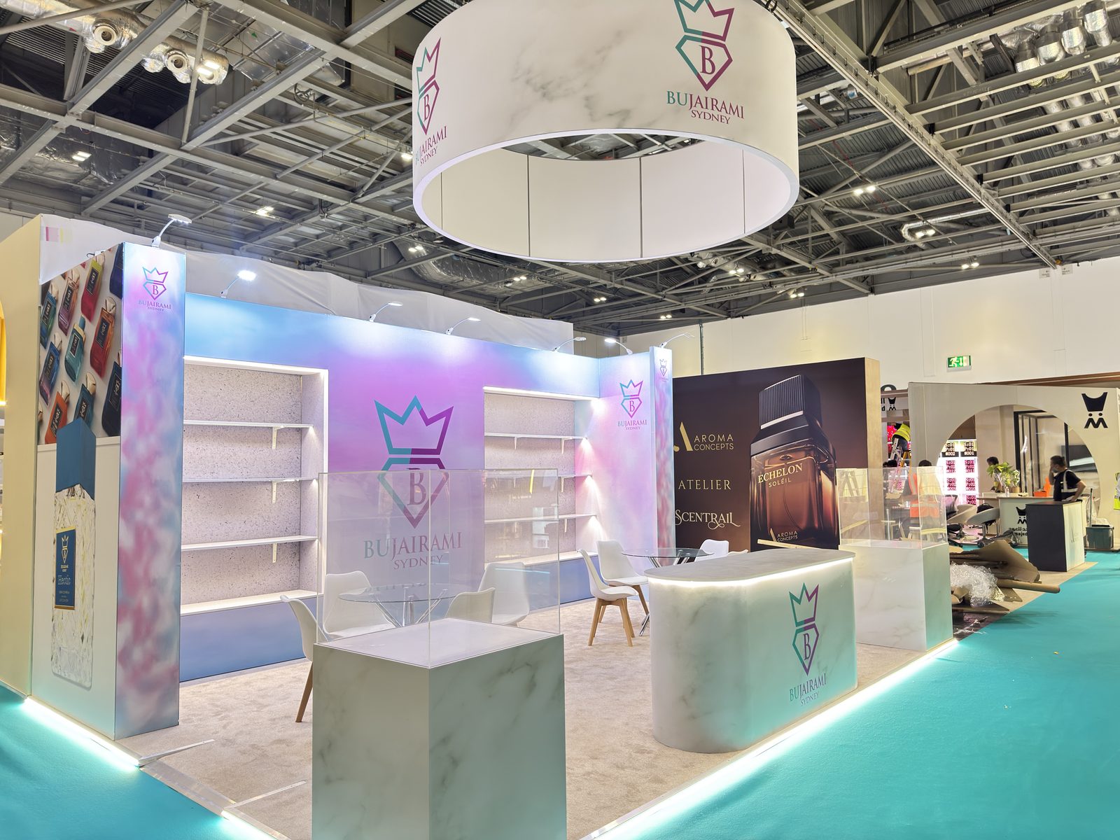 DUM FLEX modular exhibition stand with seamless SEG fabric graphics