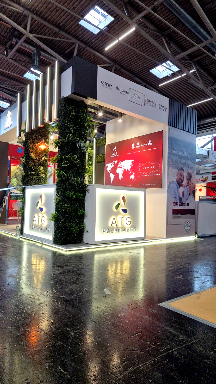 ATG Hospitality Bespoke stand at REISEN & CARAVANING Hamburg; CMT Stuttgart; f.re.e Munich, view 13