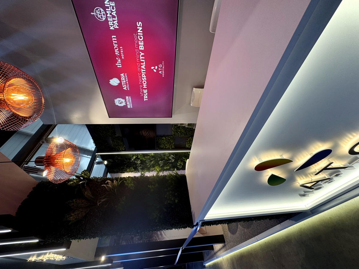 ATG Hospitality Bespoke stand at REISEN & CARAVANING Hamburg; CMT Stuttgart; f.re.e Munich, view 41