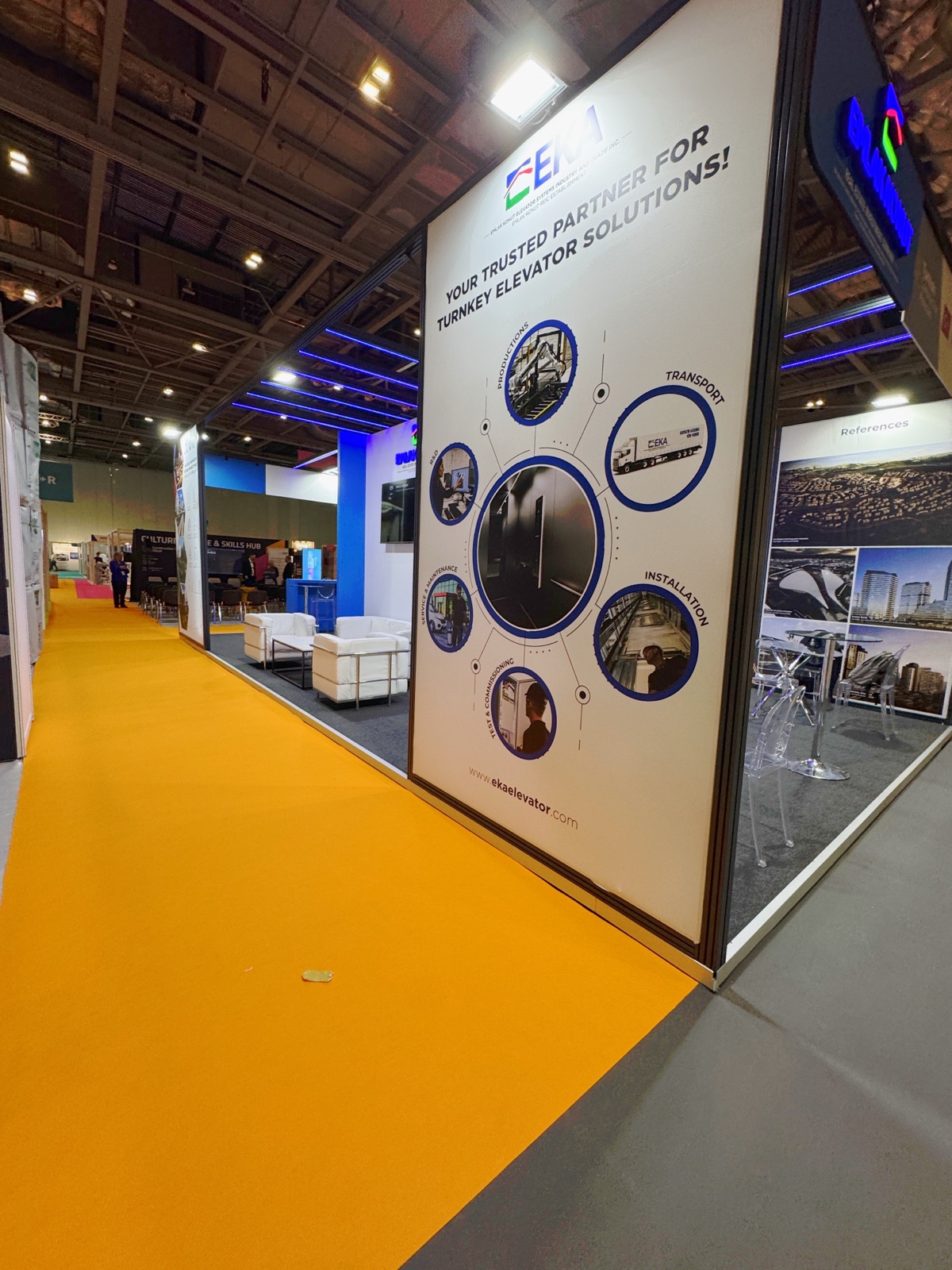 EKA Elevator DUM FLEX stand at UK Construction Week London, view 6