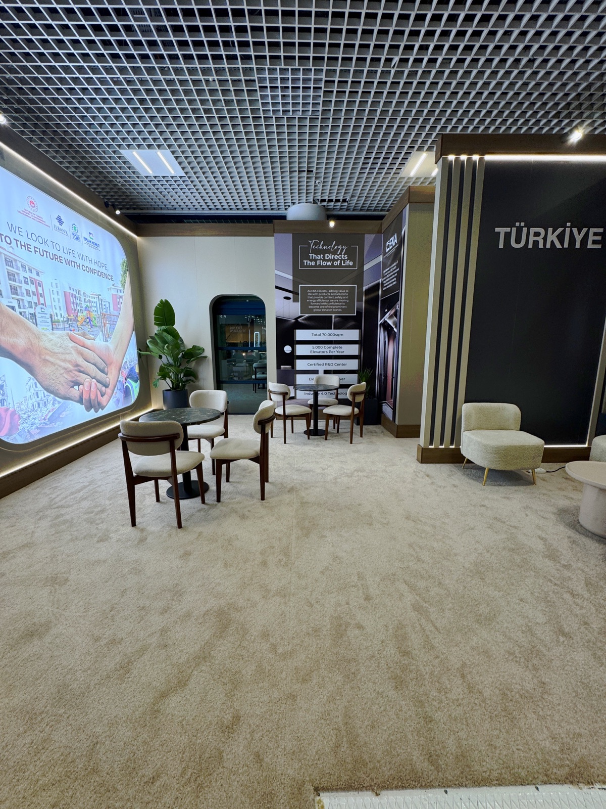 Emlak Konut Bespoke stand at MIPIM, view 9