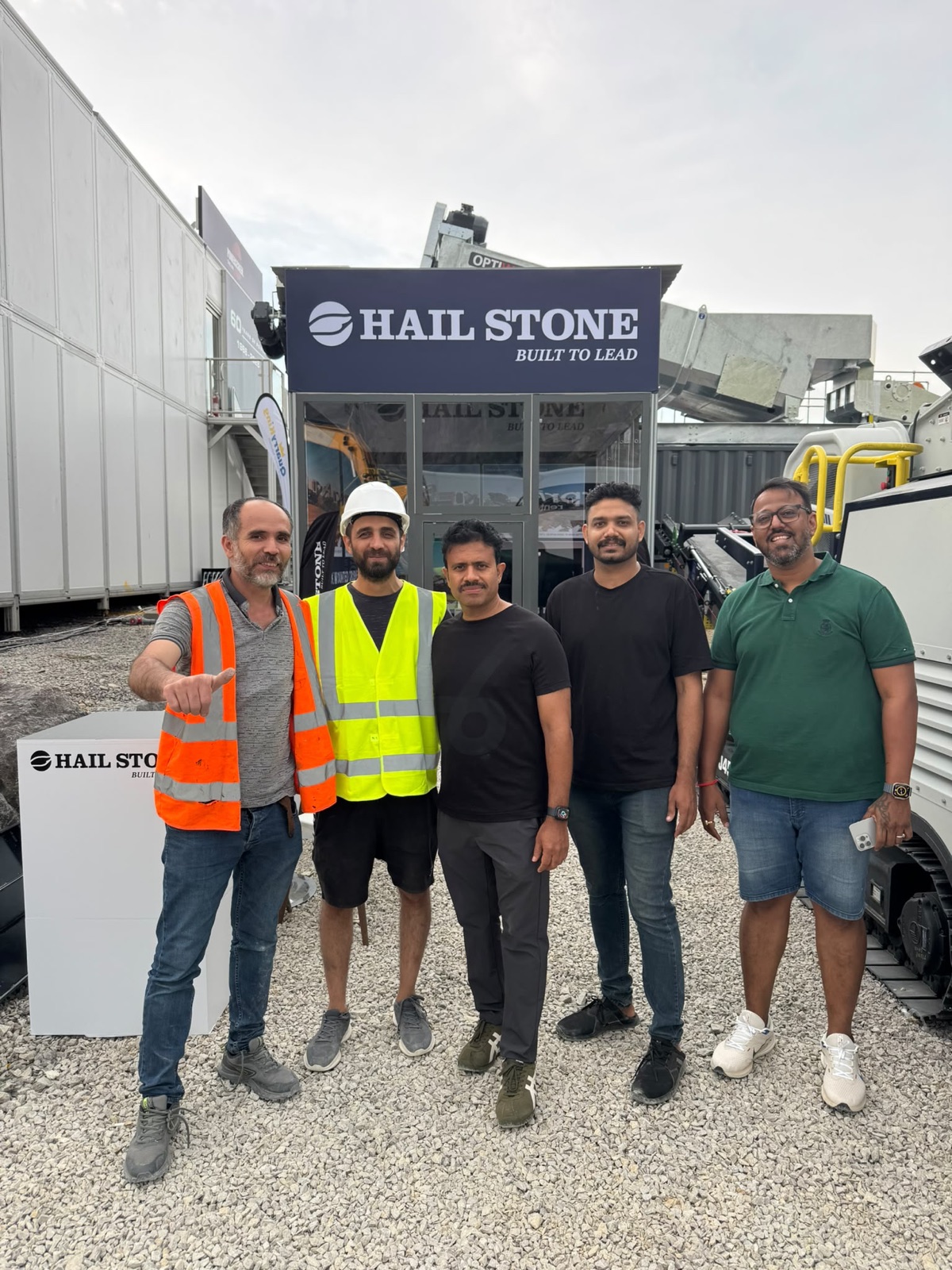Hailstone DUM FLEX Outdoor stand at Hillhead, view 3