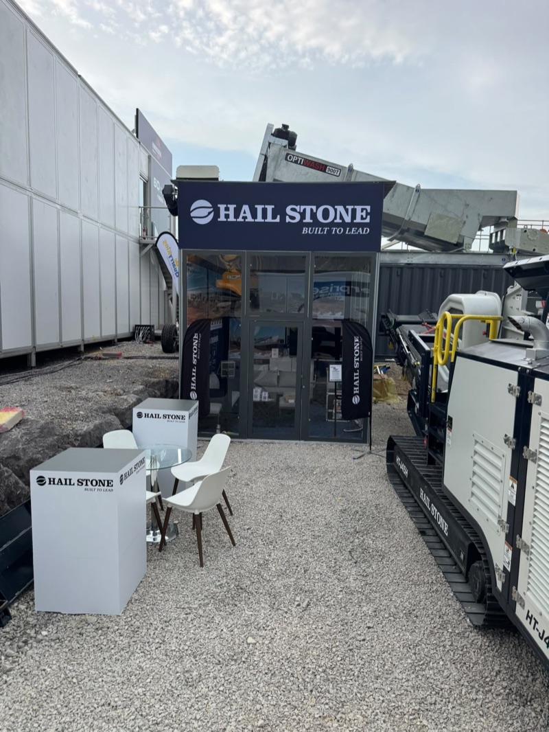 Hailstone exhibition stand at Hillhead by Dum Event