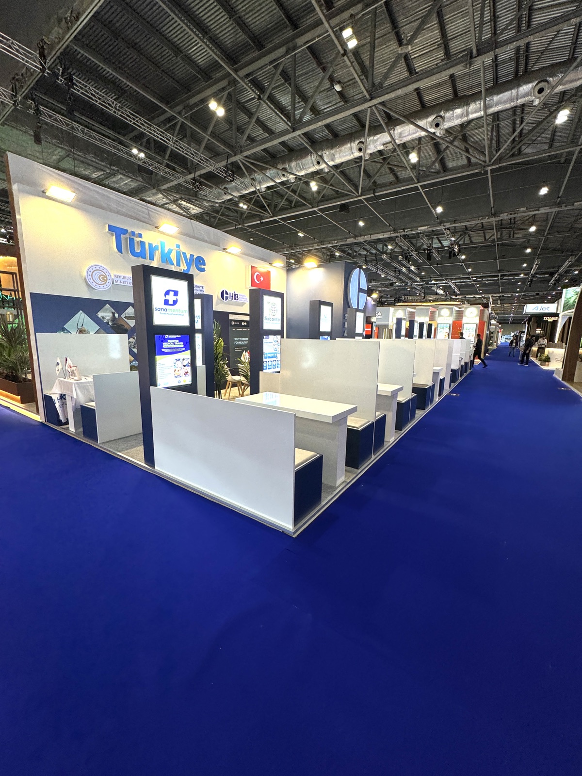 Service Exporters’ Association (HİB) Bespoke stand at WTM London, view 10